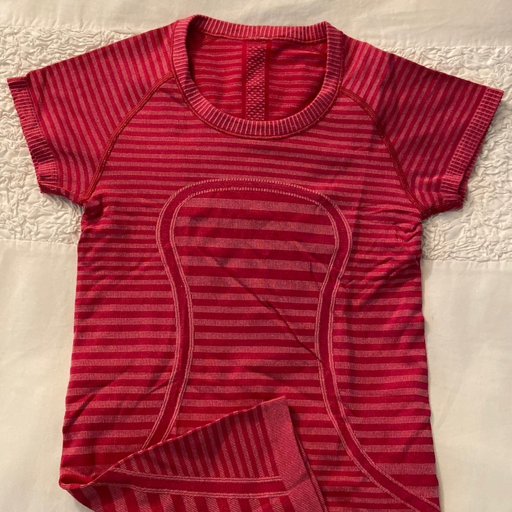 Lululemon run short sleeve shirt